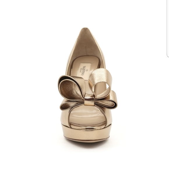 **sold**NWT Valentino bow pump heels size 39/9 - Picture 3 of 5